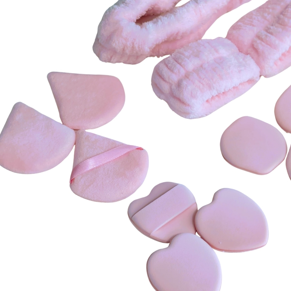Pink Spa & Makeup Applicator Set - 18 Piece Essential Beauty Kit - Picture 3 of 9